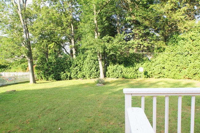 Building Photo - Charming 3BD / 1 Bath on Cul de sac