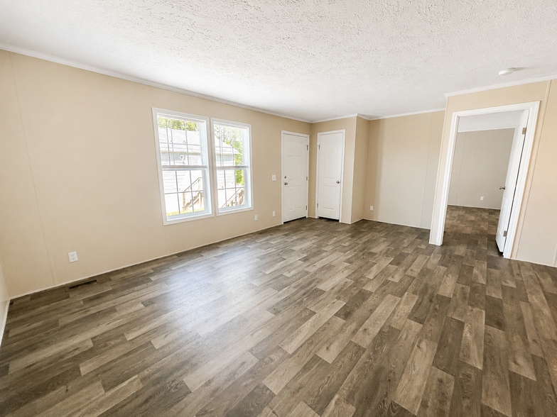 Building Photo - 134 Ashley Cir