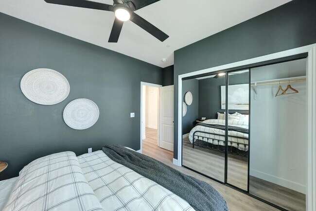 Building Photo - 2151 W Solo Wy