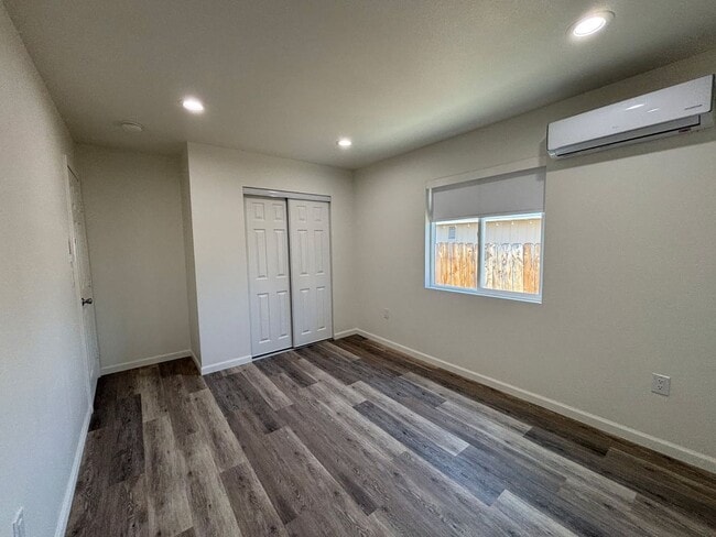 Building Photo - Brand New Two Bedroom Two Bathroom