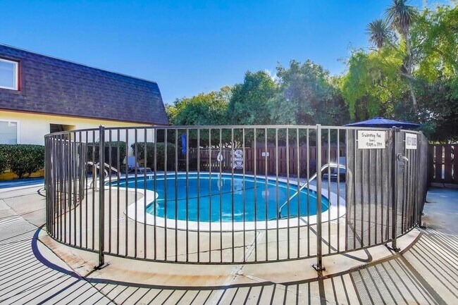 Building Photo - 1283 Ayala Dr
