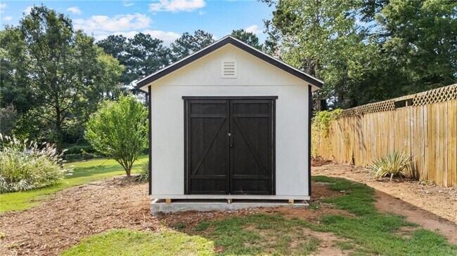 Building Photo - 3913 Hadley Farm Dr