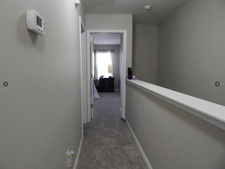 Hallway - 2537 Harn Blvd