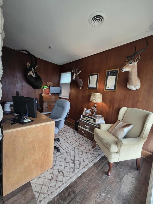 Building Photo - Gorgeous home for Rent!