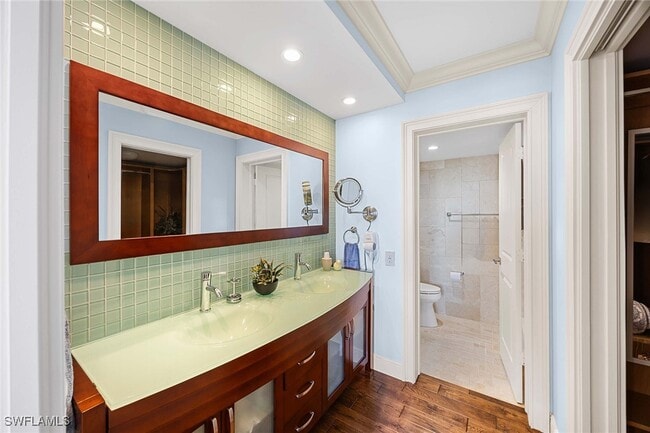 Building Photo - 4401 Gulf Shore Blvd N