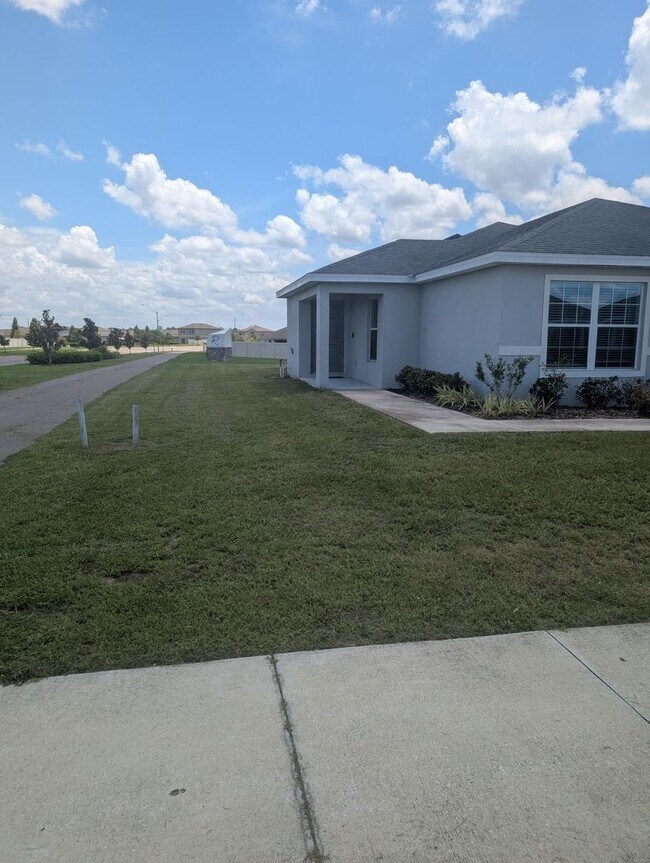 Building Photo - 3902 White Ibis Rd