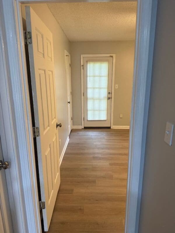 Building Photo - 5832 Ashridge Pl