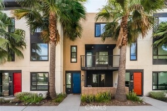 Building Photo - 2850 N Glassell St