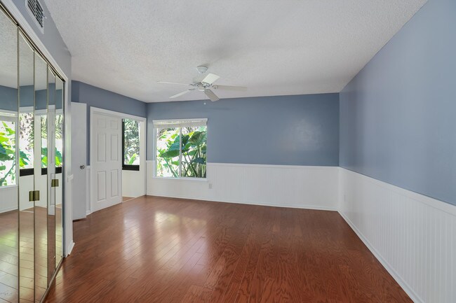 Building Photo - 1 Turtleback Trail