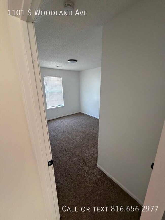 Building Photo - 1101 S Woodland Ave