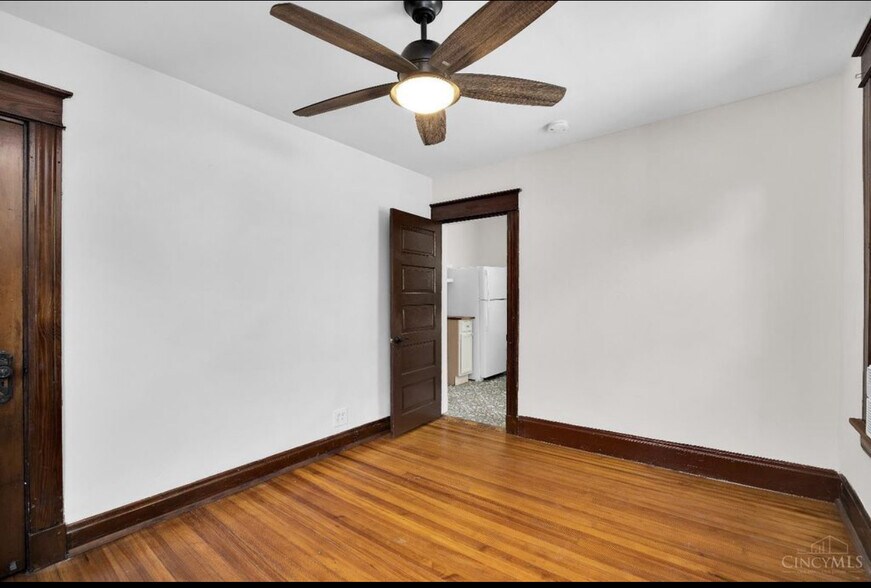 Building Photo - 3033 Marshall Ave
