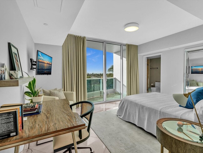 Building Photo - 1600 S Ocean Blvd