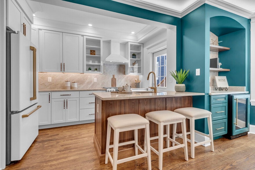 Building Photo - 3 Murray Ave