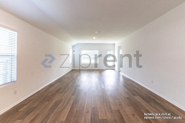 Building Photo - 2301 Four Waters Lp