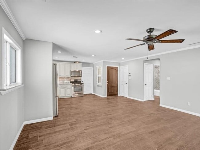 Building Photo - Beautiful 3 BD, 1.5 BA Remodeled Home in North Clairemont!