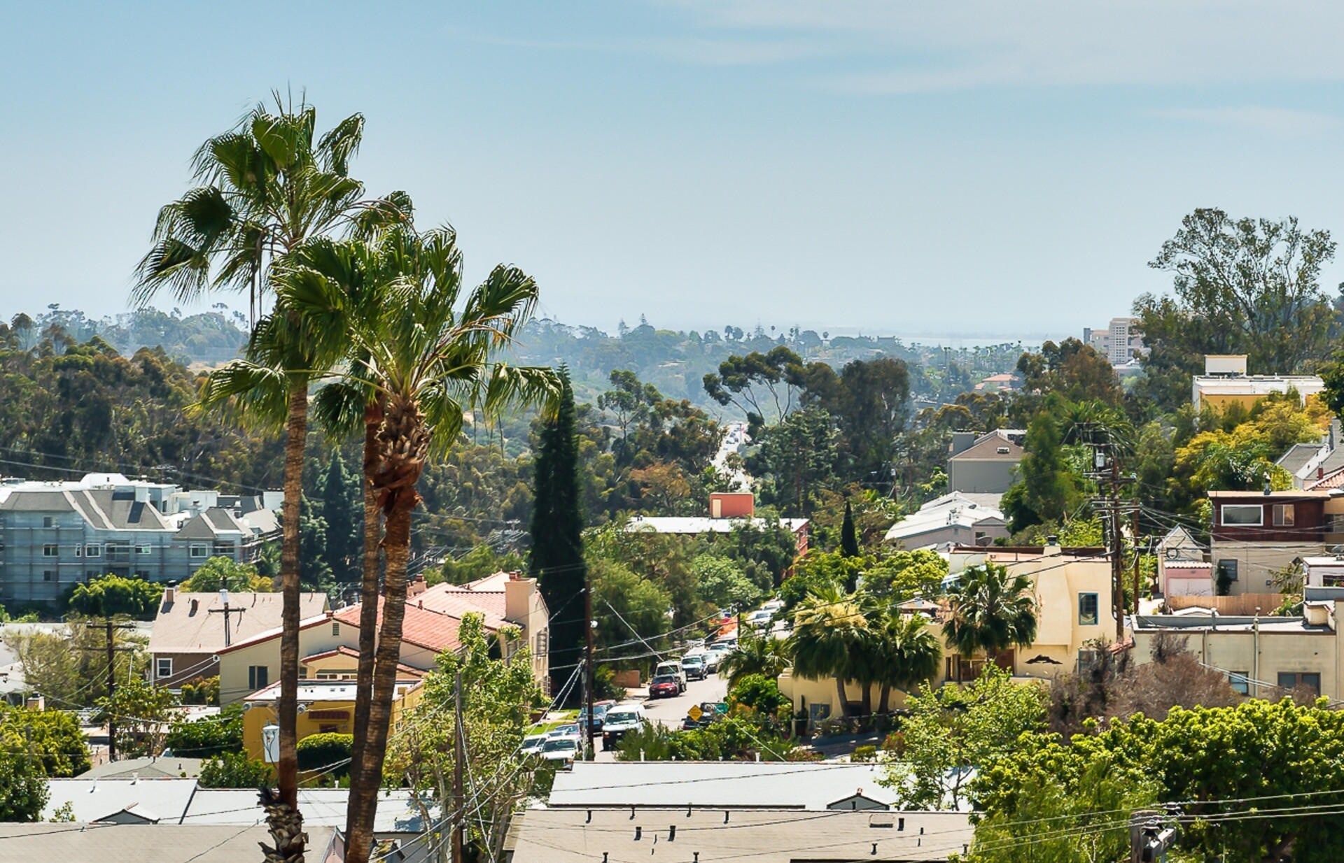 Building Photo - 1907 Robinson Ave
