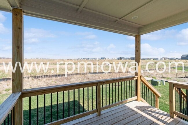 Building Photo - EXECUTIVE RANCH!  5 Bedroom, 3 Bathroom Home in Ankeny!!