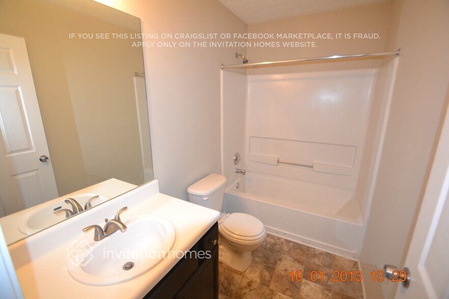 Building Photo - 6699 Princeton Park Ct