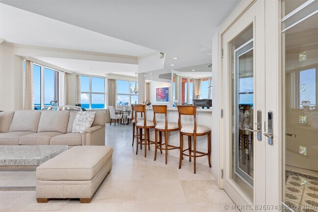 Building Photo - 2110 N Ocean Blvd