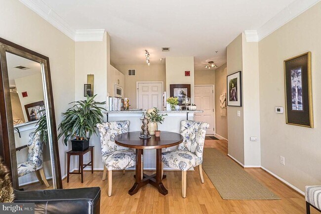 Building Photo - 1570 Spring Gate Dr.