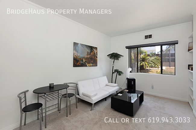 Building Photo - 2650 Broadway-212