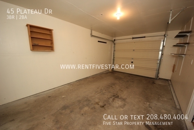 Building Photo - 3 Bedroom Home Available with a Garage and...