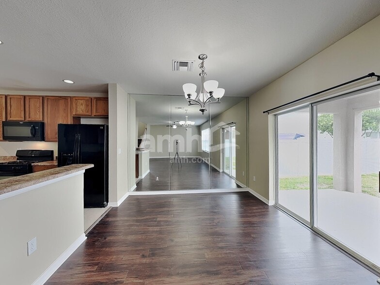 Building Photo - 3504 Heron Island Dr