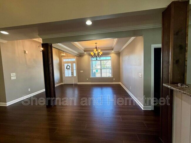 Building Photo - 4239 Windslow Dr