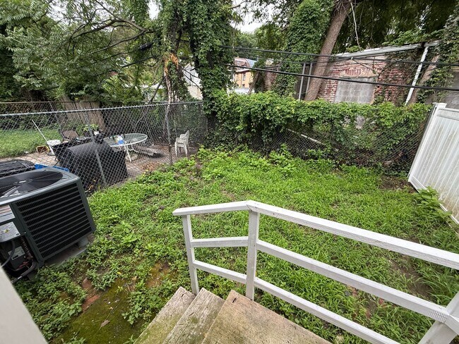 Building Photo - 5357 Belfield Ave
