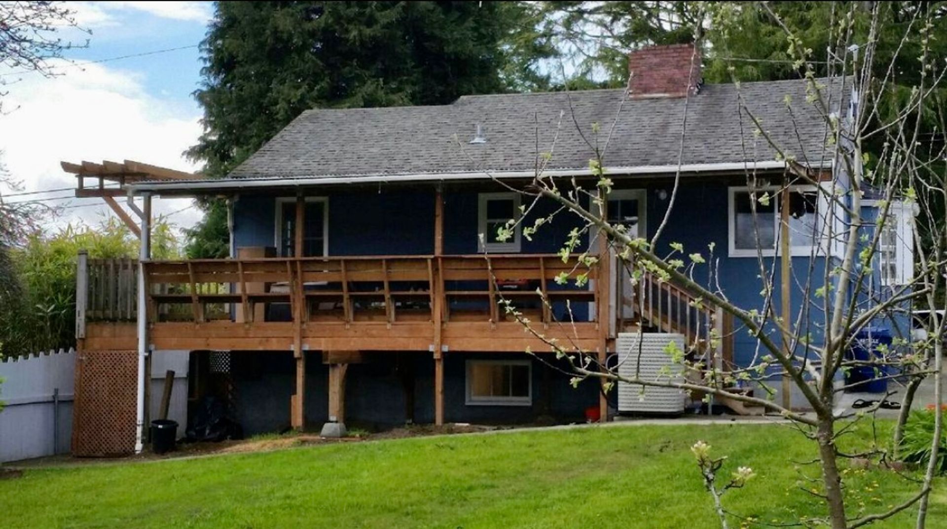 Building Photo - 11434 Marine View Dr SW