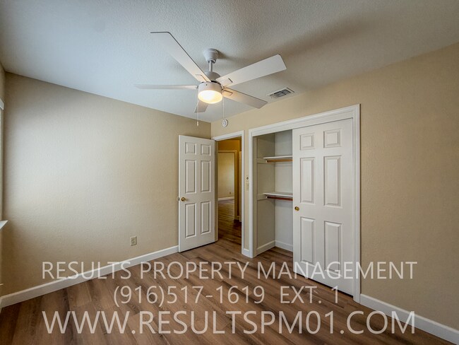 Building Photo - 112 Dyrell Way