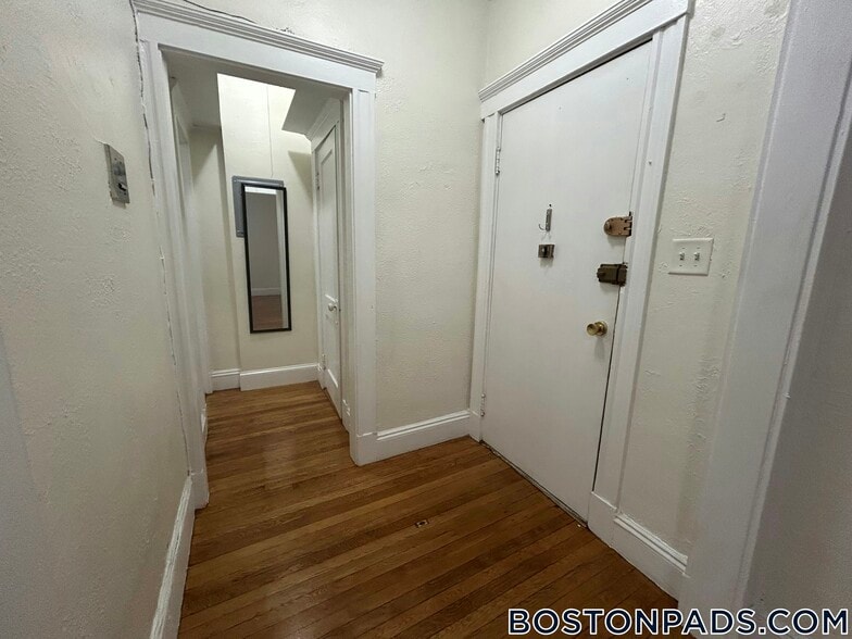 Building Photo - 1171 Boylston St