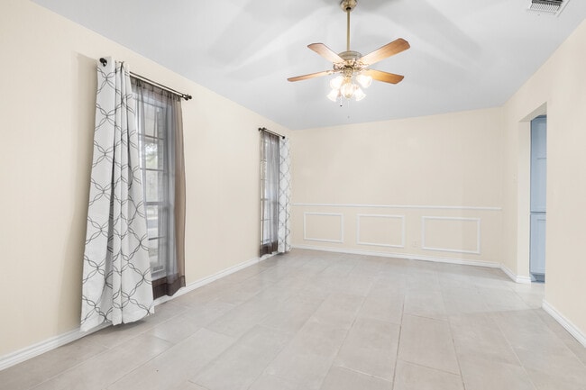 Building Photo - 8310 Watch Tower St