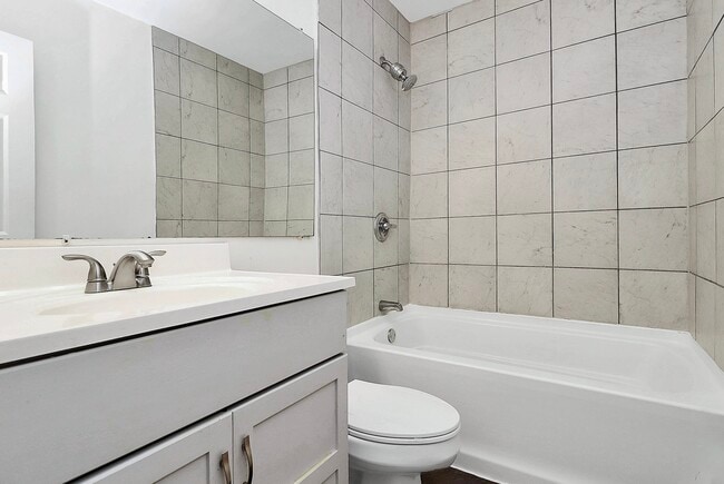 Building Photo - 14034 Eden Ct
