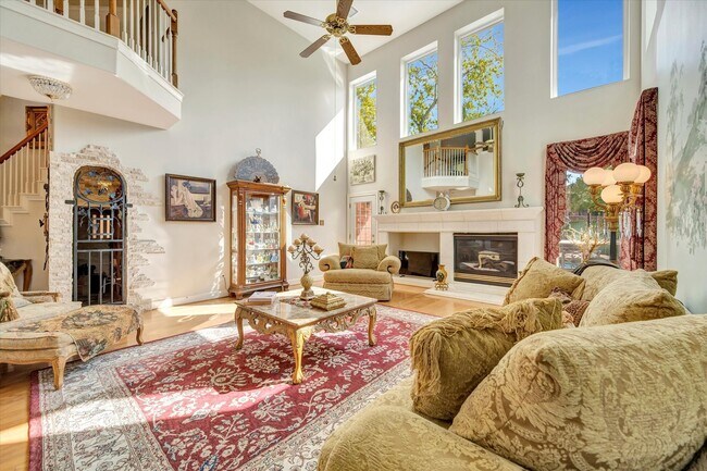 Building Photo - 1639 Lakeside Enclave Dr