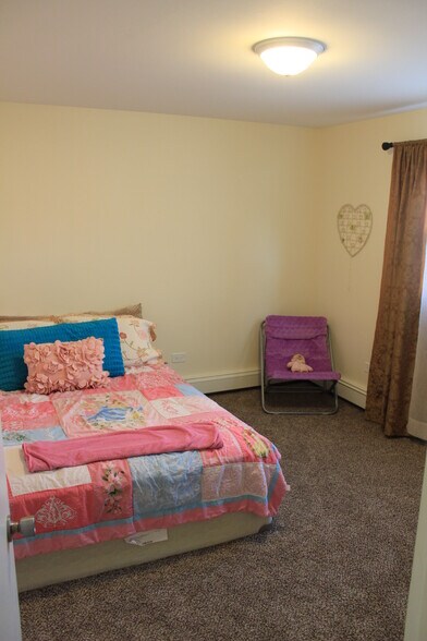 Building Photo - 14455 Jefferson Ave