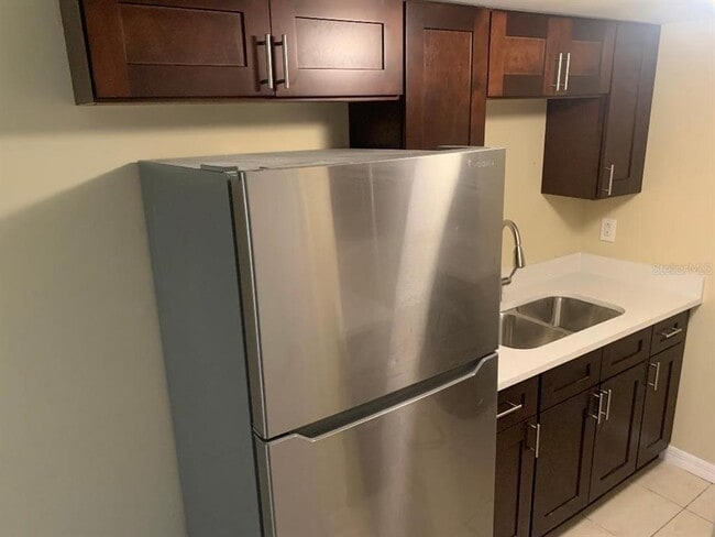 Building Photo - 2482 Chestnut Woods Dr