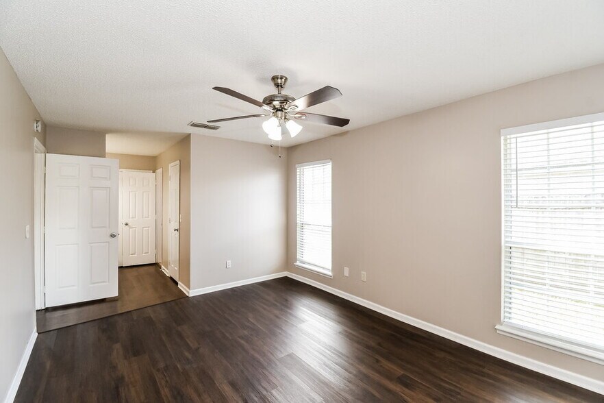 Building Photo - 2964 Biloxi Trail