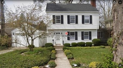 Building Photo - 403 Wesley St