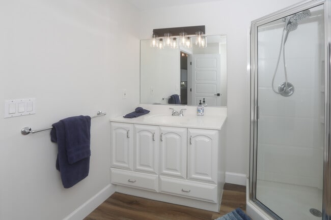 Building Photo - 8560 Heron Lagoon Cir
