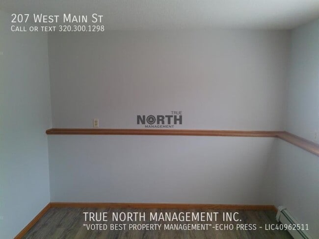 Building Photo - 207 W Main St