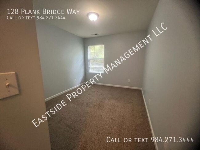 Building Photo - 128 Plank Bridge Way