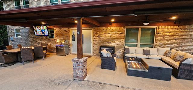 Building Photo - 3621 Welwyn Way Dr