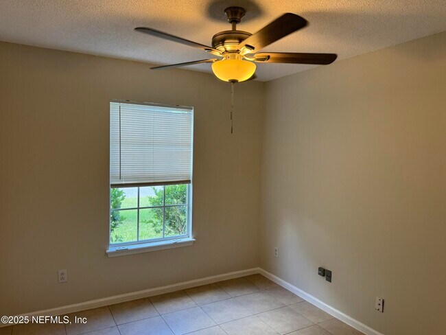 Building Photo - 84042 St James Ct