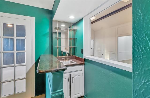 Building Photo - 2722 Stoneridge Dr