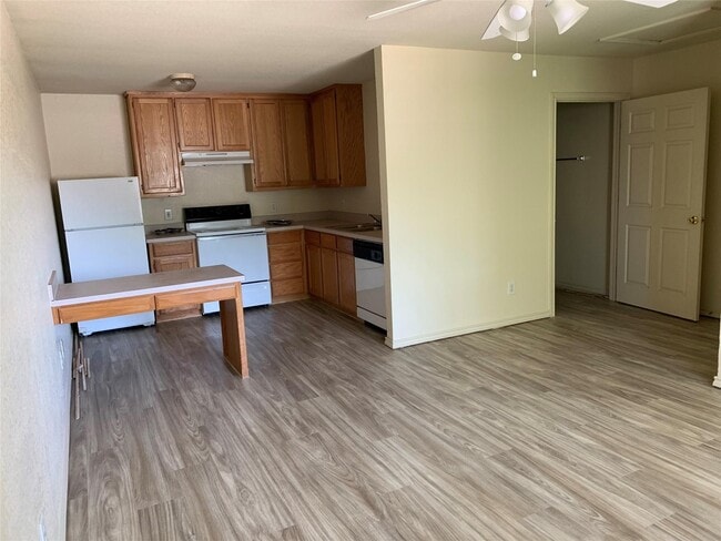 Building Photo - Eagle Place Apartments