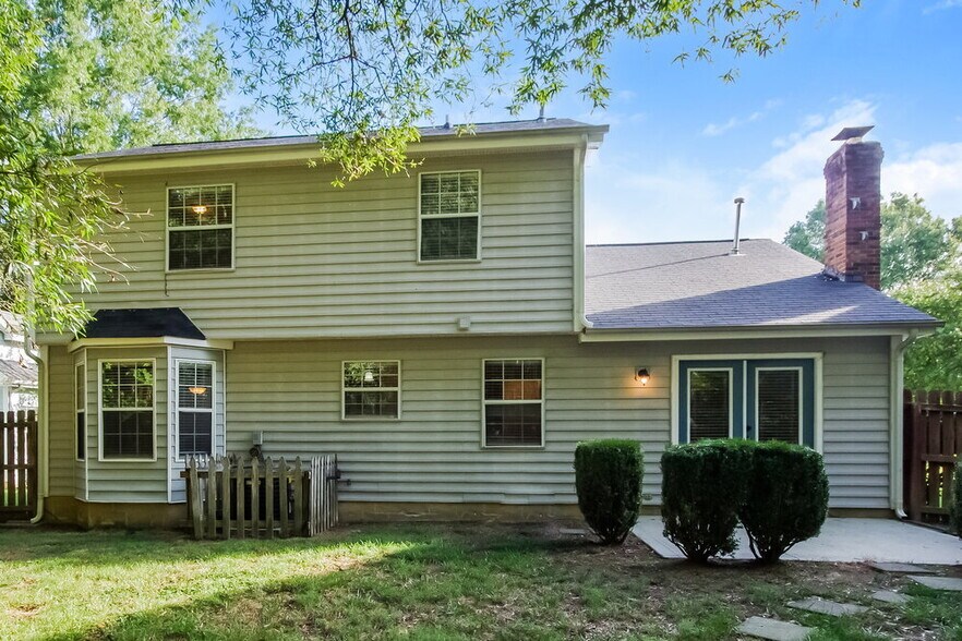 Building Photo - 3405 Mayhurst Dr