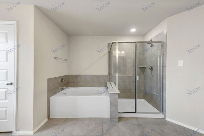 Building Photo - 5933 Hopkins Dr