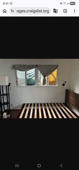 Building Photo - 305 N Venice Blvd