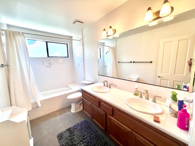 Building Photo - 29028 Hollow Oak Ct